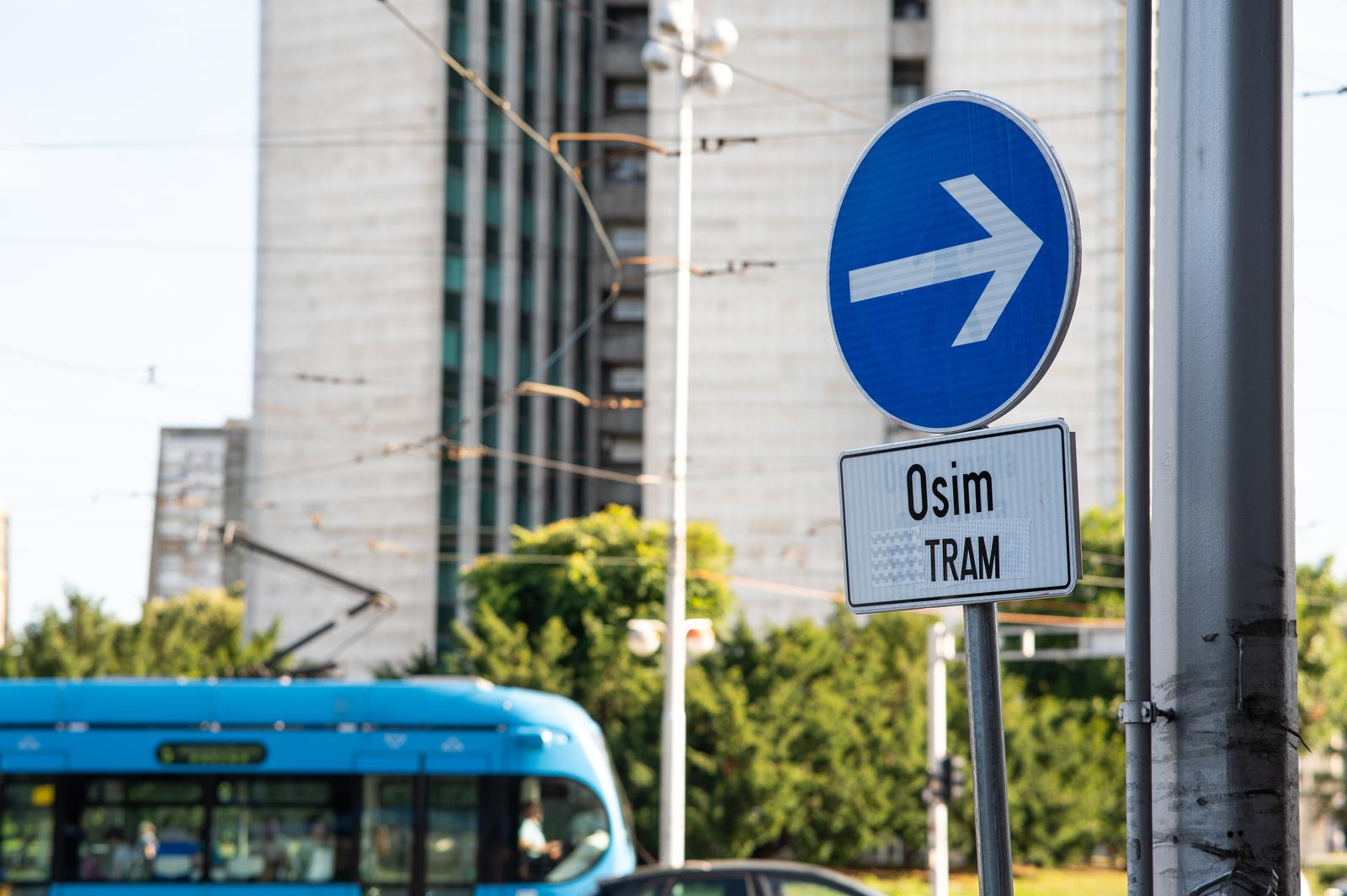 Zagreb: Posebna regulacija prometa na križanju Vukovarska-Savska zbog zamjene tramvajskih skretnica