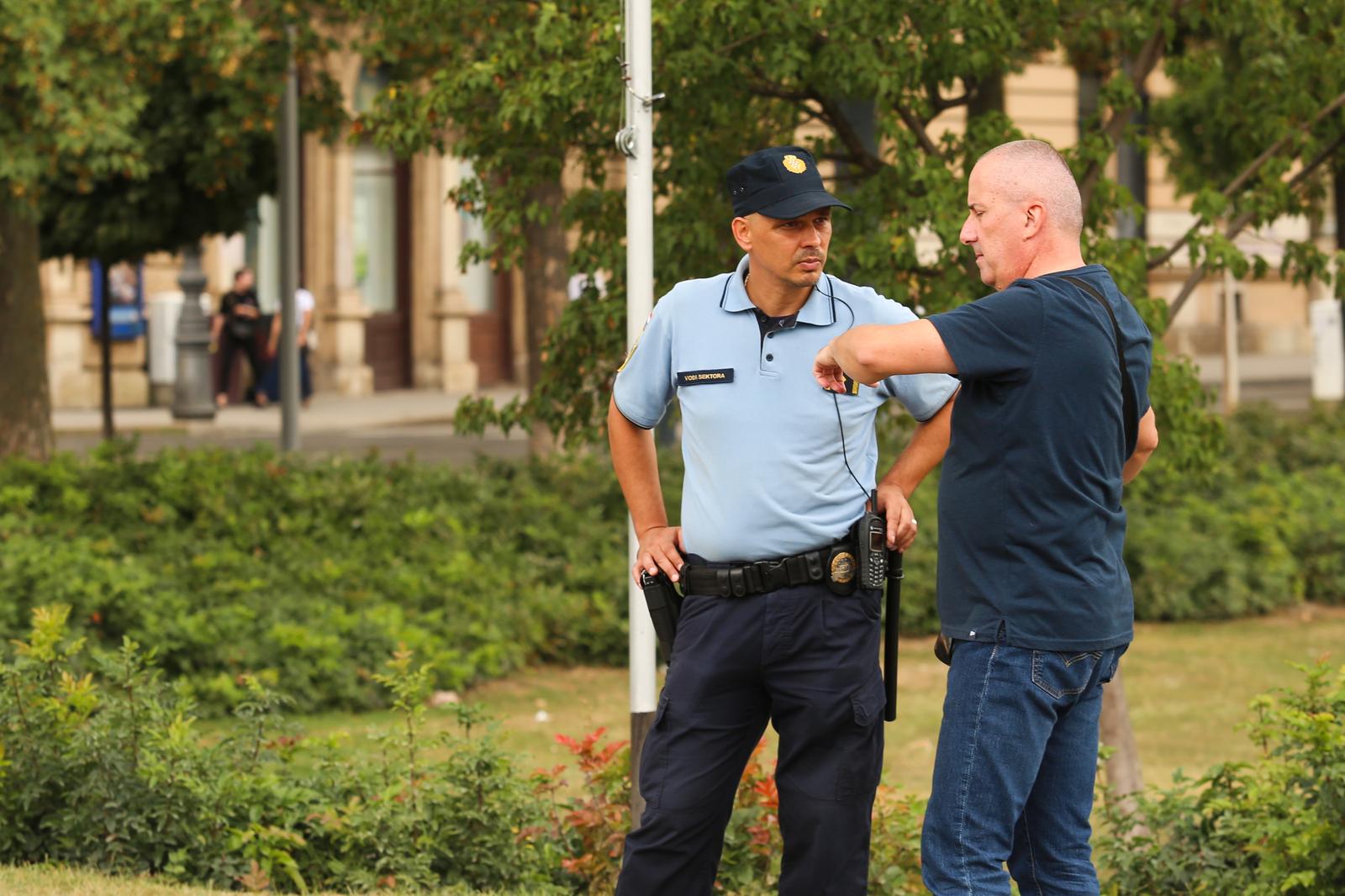 Zagreb: Policija na Trgu kralja Tomislava