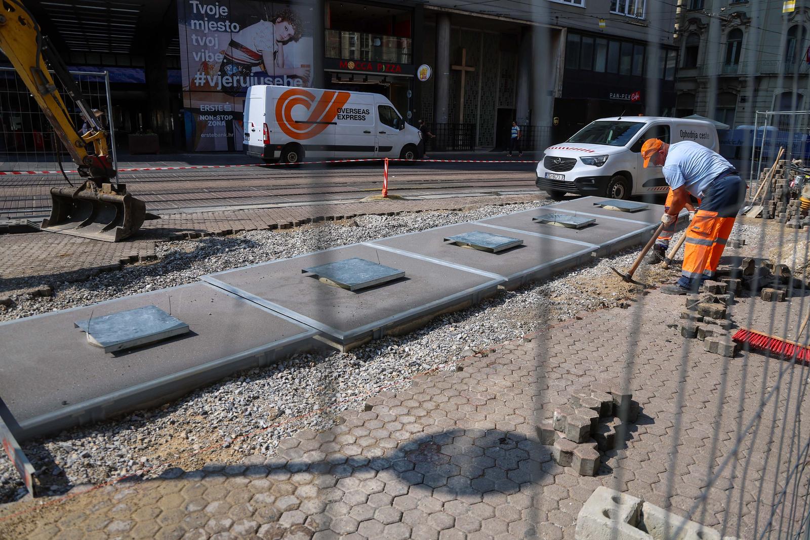 Zagreb: Nastavljeni radovi na ugradnji spornih podzemnih spremnika