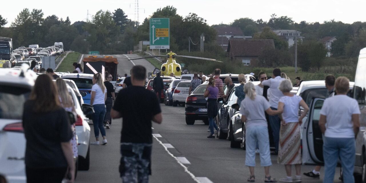 Sveti Ivan Zelina: Sudar automobila i motora na autocesti A4 u smjeru Zagreba