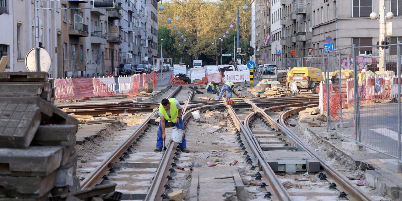 Zagreb: Križanje Zvonimirove i Šubićeve još uvijek zatvoreno za promet