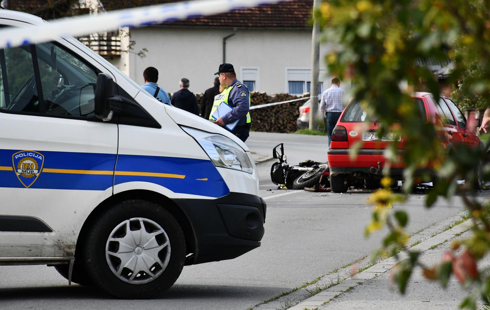 Novi Mihaljevci: Motociklist i suvozačica poginuli u sudaru s automobilom