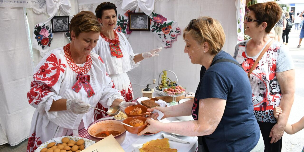 Vrbovec: Otvorena 39. turističko-kulinarska manifestacija “Kaj su jeli naši stari”