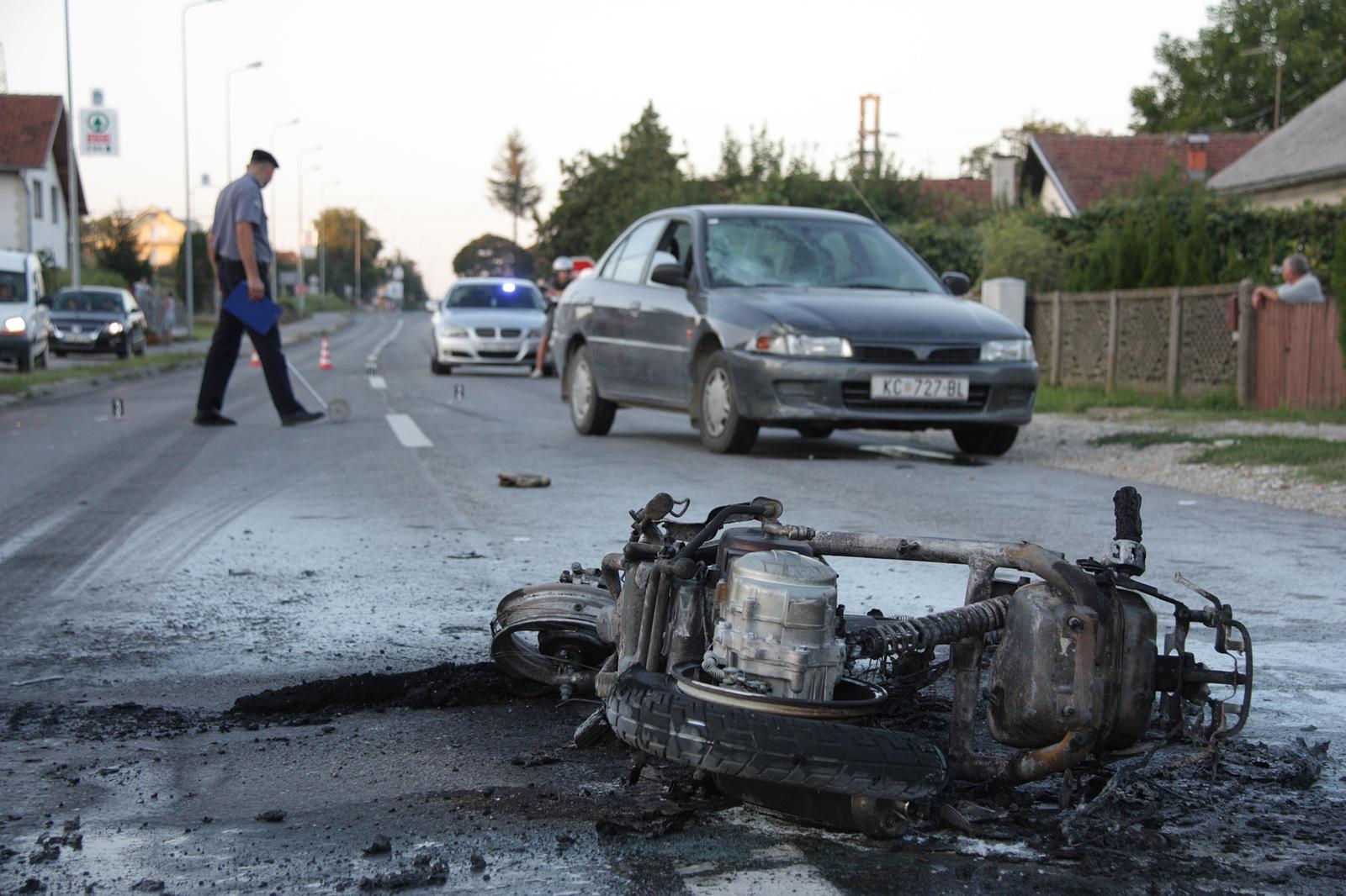 Koprivnica: U prometnoj nesre?i u Koprivnici moped izgorio u potpunosti