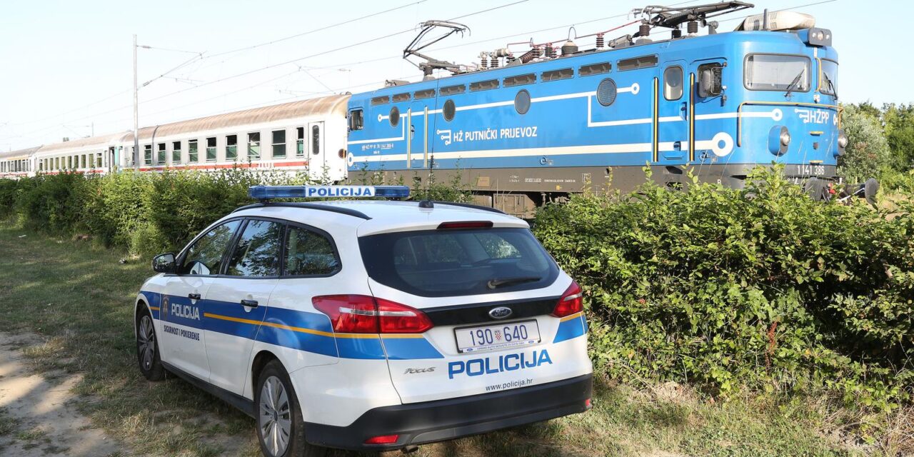 Zagreb:  Na pružnom prijelazu Trnava vlak usmrtio biciklista