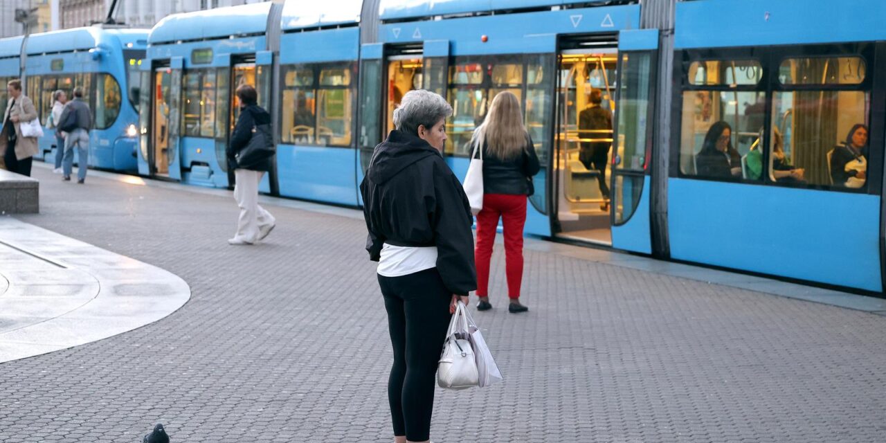 Zagreb: Tramvaji i autobusi voze na svim linijama