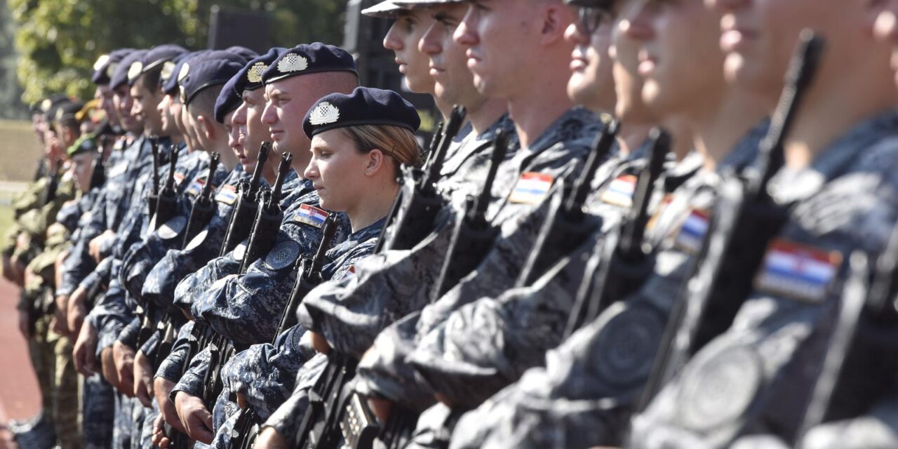 Knin: Generalna proba na stadionu Dinara za obljetnicu Oluje