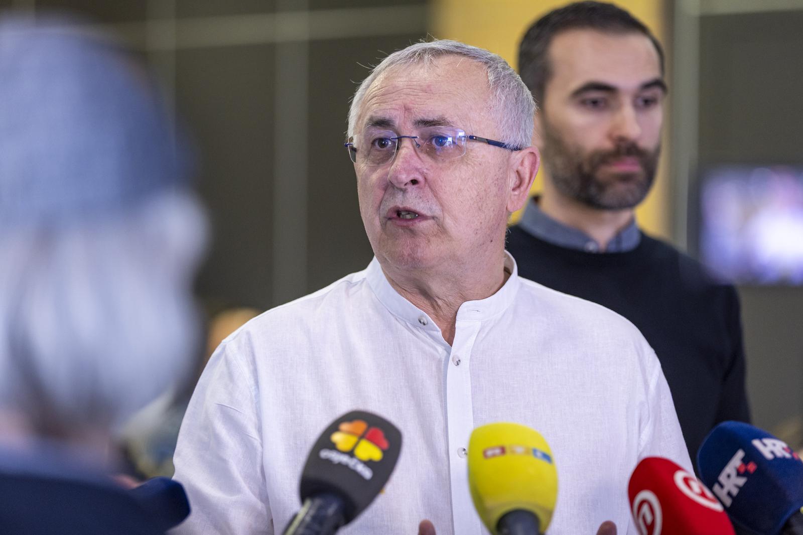 Osijek: Zajednička konferencija za medije tri obrazovna sindikata
