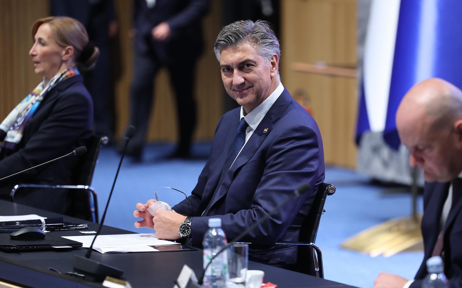 Zagreb: Svečano potpisivanje ugovora o dodjeli bespovratnih sredstava „Ulaganje u razvoj geotermalne energije”