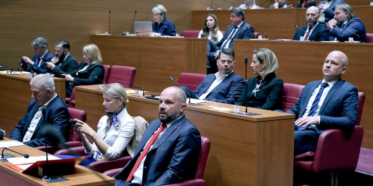 Zagreb: Sabor glasuje o raspravljenim točkama dnevnog reda