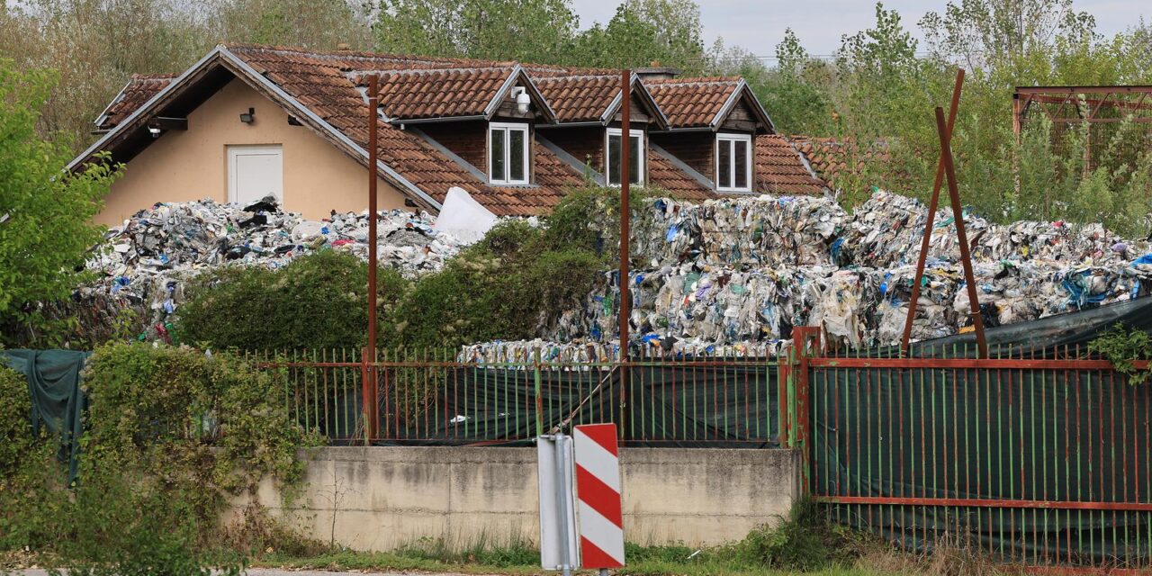 Ilegalno odlagalište otpada u Vrbovcu Samoborskom
