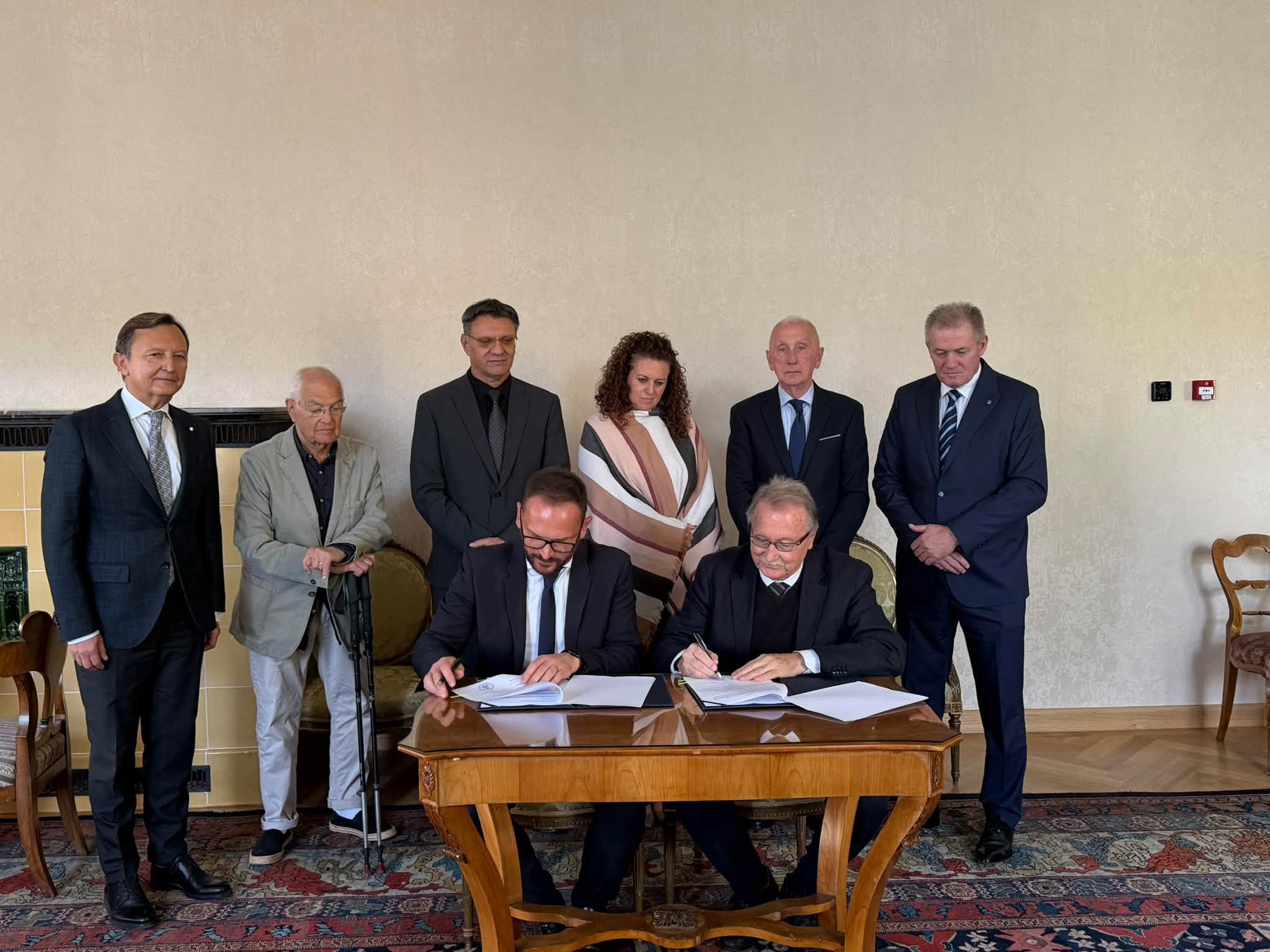 Potpisivanje-ugovora-HAZU-i-Grad-Velika-Gorica2